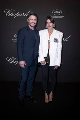 Photocall of the Chopard Universe 2025 dinner at Mandelieu Airport during the 78th Cannes International Film Festival James Franco et sa compgne Izabel Pakzad Photocall of the Chopard Universe 2025 dinner at Mandelieu Airport during the 78th Cannes International Film Festival on March 19, 2025 Olivier Borde Bestimage Photocall of the Chopard Universe 2025 dinner at Mandelieu Airport during the 78th Cannes International Film Festival on March 19, 2025 Cannes France  Copyright: xOLIVIERxBORDEx xBESTIMAGExOLIVIERxBORDEx xBESTIMAGEx