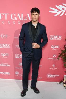 Photocall of the Globa Gift Gala during the 78th Cannes International Film Festival Baptiste Giabiconi at the photocall of the Globa Gift Gala during the 78th Cannes International Film Festival May 19th, 2025 Lionel Urman Bestimage Celebrities at the photocall of the Global Gift Gala during the 78th Internationall Cannes Film Festival May 19th, 2025 Cannes France  Copyright: xLIONELxURMANxx xBESTIMAGExLIONELxURMANxx xBESTIMAGEx