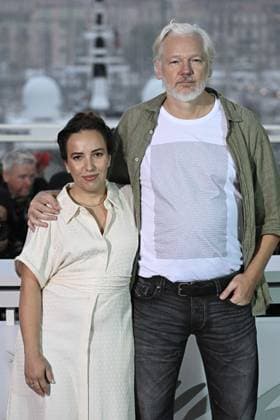 RECORD DATE NOT STATED Cannes - The Six Billion Dollar Man Photocall Stella Assange and Julian Assange pose during the The Six Billion Dollar Man photocall at the 78th annual Cannes Film Festival at Palais des Festivals on May 20, 2025 in Cannes, France. Photo by David Niviere ABACAPRESS.COM Cannes France  Copyright: xNivierexDavid ABACAPRESS.COMx