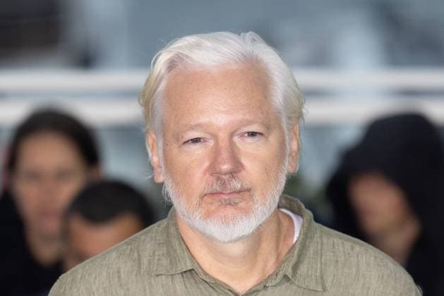 78. Internationalen Filmfestspiele von Cannes 2025 Cannes, Frankreich - 20.5.2024: Julian Assange während des - The Six Billion Dollar Man - Photocalls während der 78. Internationalen Filmfestspiele von Cannes. Die 78. Internationalen Filmfestspiele von Cannes finden vom 13. bis 24. Mai 2025 statt. Provence-Alpes-Cote d Azur