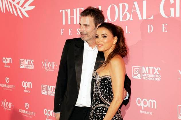 Richard Orlinski and Eva Longoria at the Global Gift Gala 2025 at the Festival de Cannes 2025 78 Cannes International Film Festival at La MÃ me Plage Cannes, 19 05 2025 Foto:xD.xBedrosianx xFuturexImagex gift_5620