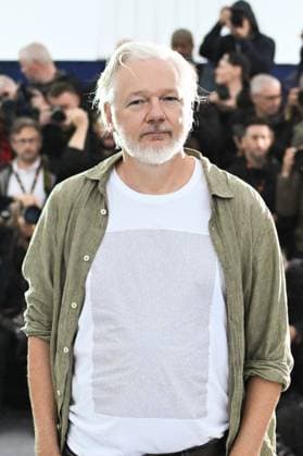Cannes The Six Billion Dollar Man Photocall AM Julian Assange attending the The Six Billion Dollar Man Photocall in Cannes, France on May 20, 2025 as part of the 78th Cannes Film Festival. Photo by Aurore Marechal ABACAPRESS.COM Cannes France  Copyright: xMarechalxAurore ABACAx