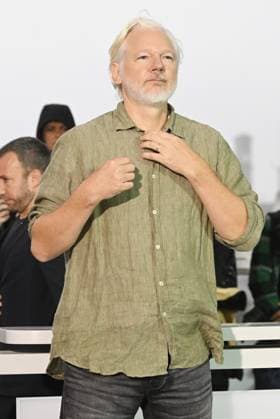 Cast attend the The Six Billion Dollar Man photocall during the 78th annual Cannes Film Festival Featuring: Julian Assange Where: Cannes, France When: 20 May 2025 Credit: Cover Images EDITORIAL USE ONLY. NOT FOR USE BY NEWSPAPERS BASED IN THE UK. Copyright: xx coverimg54775463