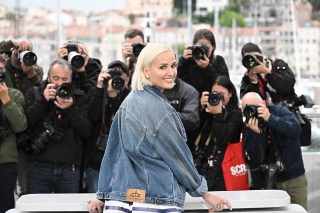 Cannes - Alpha Photocall Julia Ducournau pose during the Alpha photocall at the 78th annual Cannes Film Festival at Palais des Festivals on May 20, 2025 in Cannes, France. Photo by David Niviere ABACAPRESS.COM Cannes Provence-Alpes-Cote d Azur France  Copyright: xNivierexDavid ABACAPRESS.COMx