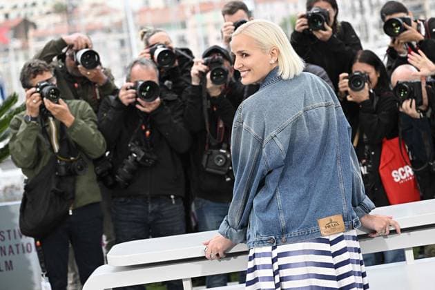 Cannes - Alpha Photocall Julia Ducournau pose during the Alpha photocall at the 78th annual Cannes Film Festival at Palais des Festivals on May 20, 2025 in Cannes, France. Photo by David Niviere ABACAPRESS.COM Cannes Provence-Alpes-Cote d Azur France  Copyright: xNivierexDavid ABACAPRESS.COMx