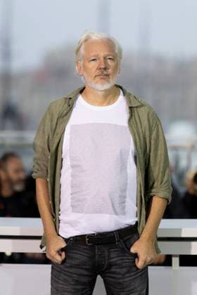 Photocall for the film The Six Billion Dollar Man during the 78th Cannes International Film Festival Julian Assange Photocall for the film The Six Billion Dollar Man during the 78th Cannes International Film Festival on May 20, 2025 Jacovides Moreau Bestimage Photocall for the film The Six Billion Dollar Man during the 78th Cannes International Film Festival on May 20, 2025 Cannes France  Copyright: xJACOVIDES-MOREAUx xBESTIMAGExJACOVIDES-MOREAUx xBESTIMAGEx