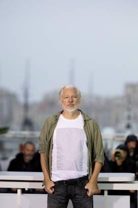 Photocall for the film The Six Billion Dollar Man during the 78th Cannes International Film Festival Julian Assange Photocall for the film The Six Billion Dollar Man during the 78th Cannes International Film Festival on May 20, 2025 Jacovides Moreau Bestimage Photocall for the film The Six Billion Dollar Man during the 78th Cannes International Film Festival on May 20, 2025 Cannes France  Copyright: xJACOVIDES-MOREAUx xBESTIMAGExJACOVIDES-MOREAUx xBESTIMAGEx