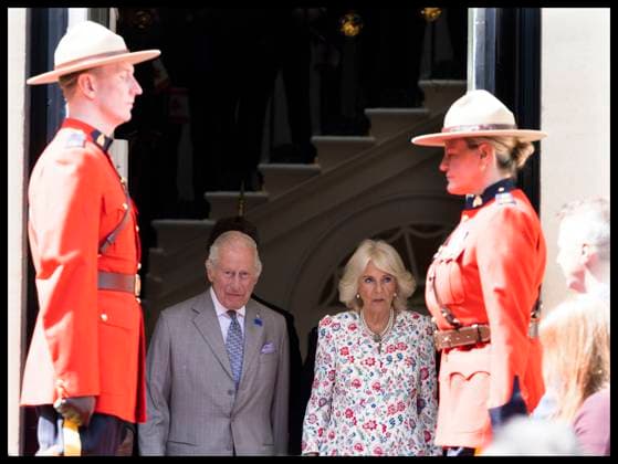 . 20 05 2025. London, United Kingdom. King Charles III and Queen Camilla leaving Canada House in London after a visit to mark 100 years since it opened in June 1925 .  xStephenxLockx xi-Imagesx IIM-25957-0013