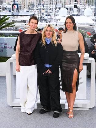 Cannes, 78th Cannes Film Festival 2025 - Day 8 - Photocall of the film Love Me Tender . Cannes, 78th Cannes Film Festival 2025 - Day 8 - Photocall of the film Love Me Tender . In the picture Vicky Krieps, Anna Cazenave Cambet, Monia Chokri Cannes France  Copyright: xIPA ABACAx