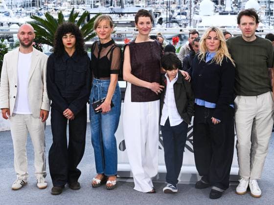 Cannes, France: Cannes, 78th Cannes Film Festival 2025 - Day 8 - Photocall of the film Love Me Tender . In the picture JEAN-BAPTISTE DURAND, OUMNIA HANADER, AURELIA PETIT Vicky Krieps, Viggo Ferreira-Redier, Anna Cazenave Cambet, Antoine Reinartz Cannes  - ZUMAp169 20250520_zea_p169_255 Copyright: xAlbertoxTerenghix