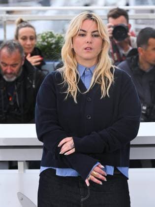 Cannes, France: Cannes, 78th Cannes Film Festival 2025 - Day 8 - Photocall of the film Love Me Tender . In the photo Anna Cazenave Cambet Cannes  - ZUMAp169 20250520_zea_p169_267 Copyright: xAlbertoxTerenghix