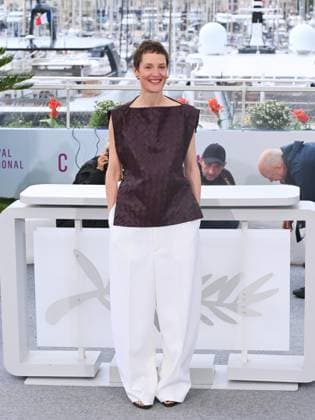 Cannes, France: Cannes, 78th Cannes Film Festival 2025 - Day 8 - Photocall of the film Love Me Tender . In the photo Vicky Krieps Cannes  - ZUMAp169 20250520_zea_p169_279 Copyright: xAlbertoxTerenghix