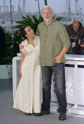 The Six Billion Dollar Man Photocall at 78th Festival de Cannes - Cannes, France CANNES, FRANCE. May 20, 2025: Julian Assange & Stella Assange at the photocall for The Six Billion Dollar Man at the 78th Festival de Cannes. Picture: Paul Smith Featureflash Cannes France  Copyright: xPaulxSmithx xFeatureflashx