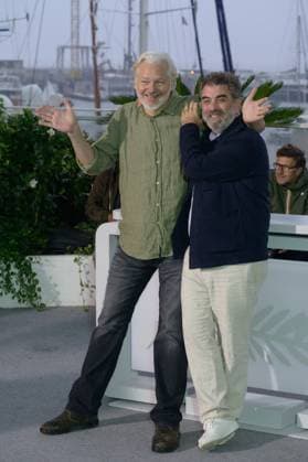 The Six Billion Dollar Man Photocall at 78th Festival de Cannes - Cannes, France CANNES, FRANCE. May 20, 2025: Julian Assange & director Eugene Jarecki at the photocall for The Six Billion Dollar Man at the 78th Festival de Cannes. Picture: Paul Smith Featureflash Cannes France  Copyright: xPaulxSmithx xFeatureflashx