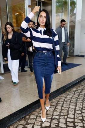 Cannes Nabila, Thomas Vergara are spotted at Hotel Martinez MP Nabila Vergara, Thomas Vergara are spotted at Hotel Martinez ahead the 78th annual Cannes Film Festival on May 20, 2025 in Cannes, France. Photo by Marco Piovanotto ABACAPRESS.COM  Copyright: xPiovanottoxMarco ABACAx