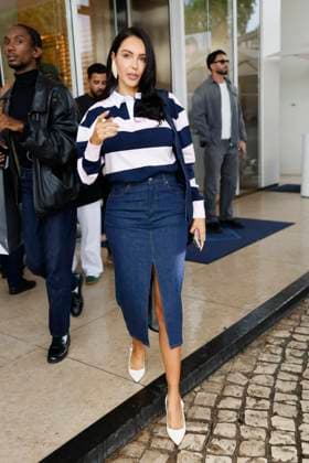 Cannes Nabila, Thomas Vergara are spotted at Hotel Martinez MP Nabila Vergara, Thomas Vergara are spotted at Hotel Martinez ahead the 78th annual Cannes Film Festival on May 20, 2025 in Cannes, France. Photo by Marco Piovanotto ABACAPRESS.COM  Copyright: xPiovanottoxMarco ABACAx