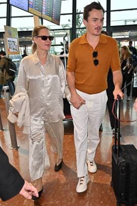 Cannes Rupert Friend At Nice Airport JR Aimee Mullins, Rupert Friend arriving at Nice airport ahead 78th Cannes Film Festival in Nice, France on May, 20, 2025. Photo by Julien Reynaud APS-Medias ABACAPRESS.COM Nice France  Copyright: xReynaudxJulien APS-Medias ABACAx