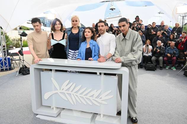 78eme Festival International du Film de Cannes Photocall with cast Alpha movie 78th International Cannes Film Festival Photocall with cast Alpha movie 444751 2025 05 20 Ducournau, Julia Rahim, Tahar Boros, Melissa Mackey, Emma El Ambrousy, Louai Oldfield, Finnegan  Copyright: xSergexArnalx xStarfacex STAR_444751_027
