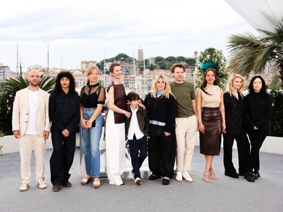 78eme Festival International du Film de Cannes Photocall du film Love me tender 78th International Cannes Film Festival Photocall with cast of Love me tender movie 444761 2025 05 20 Cannes France Krieps, Vicky Cazenave Cambet, Anna Chokri, Monia Reinartz, Antoine Ferreira Redier, Viggo Durand, Jean Baptiste Petit, Aurélia Ji Min, Park Cassavetti, Tallulah  Copyright: xIvankaxVoisinx xStarfacex STAR_444761_032