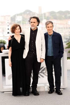 78eme Festival International du Film de Cannes Photocall du film Amores Perros 78th International Cannes Film Festival Photocall with cast of Amores Perros movie 444763 2025 05 20 Cannes France Garcia Bernal, Gael Sosa, Martha Gonzalez Inarritu, Alejandro  Copyright: xIvankaxVoisinx xStarfacex STAR_444763_004