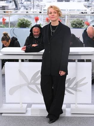 Cannes, France: Cannes, 78th Cannes Film Festival 2025 - Day 8 - Courts MÃ trages Et De Cinef Jury Photocall. Pictured is Maren Ade Cannes  - ZUMAp169 20250520_zea_p169_413 Copyright: xAlbertoxTerenghix