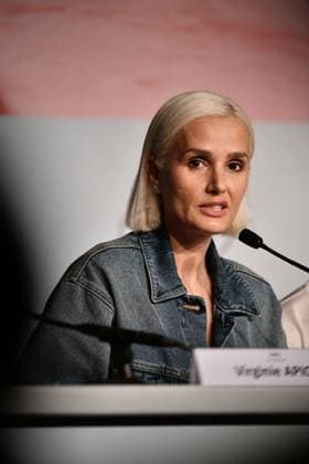 Press conference for the film Alpha Competition at the 78th Cannes International Film Festival La réalisatrice Julia Ducournau à la conférence de presse du film Alpha Compétition lors du 78ème Festival International du Film de Cannes, le 20 mai 2025 Valentina Claret Pool Cannes Bestimage Press conference for the film Alpha Competition at the 78th Cannes International Film Festival, on May 20th, 2025 Cannes France  Copyright: xPoolxCannesx xBestimagexPoolxCannesx xBestimagex
