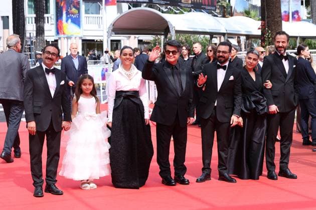 Cannes - Un Simple Accident Screening JD Ebrahim Azizi, Vahid Mobasseri, Jafar Panahi and the cast during the Un Simple Accident red carpet at the 78th annual Cannes Film Festival at Palais des Festivals on May 20, 2025 in Cannes, France. Photo by Jerome Domine ABACAPRESS.COM Cannes France  Copyright: xDominexJerome ABACAx