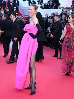 Cannes, 78th Cannes Film Festival 2025 - Evening 8 - Red Carpet of the film Vie Privèe (A Private Life) Cannes, 78th Cannes Film Festival 2025 - Evening 8 - Red Carpet of the film Vie Privèe (A Private Life) In the photo: Eva Herzigová Cannes France  Copyright: xIPA ABACAx