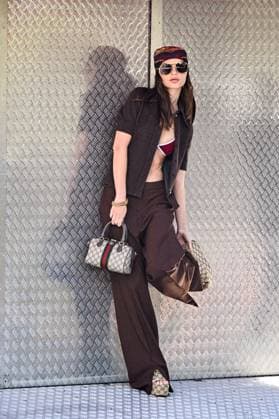 Emily Ratajkowski during a photoshoot for a Gucci advertising campaign on the sidelines of the 78th Cannes International Film Festival American actress and model Emily Ratajkowski during a photoshoot for a Gucci advertising campaign on the sidelines of the 78th Cannes International Film Festival, France, May 20, 2025 Yehiel Choukroune Bestimage American actress and model Emily Ratajkowski during a photoshoot for a Gucci advertising campaign on the sidelines of the 78th Cannes International Film Festival in Cannes, France, on May 20, 2025 Cannes France  Copyright: xYehielxChekrounex xBestimagexYehielxChekrounex xBestimagex
