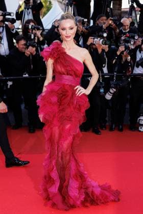 M Montée des marches du film Vie privée lors du 78ème Festival International du Film de Cannes Georgina Chapman Montée des marches du film Vie privée lors du 78ème Festival International du Film de Cannes, au Palais des Festivals à Cannes On may 20th 2025 Jacovides Moreau Bestimage Red carpet for the movie A private life during the 78th Cannes International Film Festival at the Palais des Festivals in Cannes, France On may 20th 2025 Cannes France  Copyright: xJACOVIDES-MOREAUx xBESTIMAGExJACOVIDES-MOREAUx xBESTIMAGEx