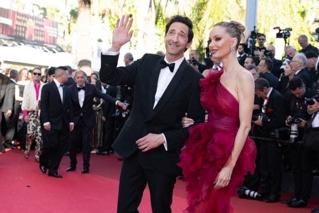 B Montée des marches du film Vie privée lors du 78ème Festival International du Film de Cannes Adrien Brody et sa compagne Georgina Chapman Montée des marches du film Vie privée lors du 78ème Festival International du Film de Cannes, au Palais des Festivals à Cannes Le 20 mai 2025 Olivier Borde Bestimage Red carpet for the movie A private life during the 78th Cannes International Film Festival at the Palais des Festivals in Cannes, France On may 20th 2025 Cannes France  Copyright: xOLIVIERxBORDEx xBESTIMAGExOLIVIERxBORDEx xBESTIMAGEx