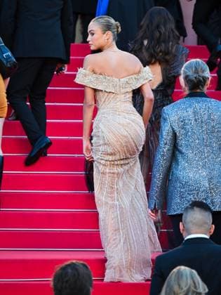 Cannes, Italy: Cannes, 78th Cannes Film Festival 2025 - Evening 8 - Red Carpet of the film Vie Privee (A Private Life) In the photo: Romee Strijd Cannes Italy  - ZUMAp169 20250520_zea_p169_827 Copyright: xManuelexMangiarottix