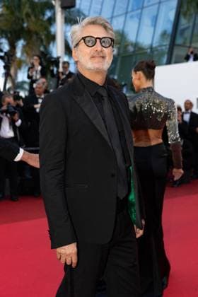 B Montée des marches du film Vie privée lors du 78ème Festival International du Film de Cannes Antoine de Caunes Montée des marches du film Vie privée lors du 78ème Festival International du Film de Cannes, au Palais des Festivals à Cannes On may 20th 2025 Olivier Borde Bestimage Red carpet for the movie A private life during the 78th Cannes International Film Festival at the Palais des Festivals in Cannes, France On may 20th 2025 Cannes France  Copyright: xOLIVIERxBORDEx xBESTIMAGExOLIVIERxBORDEx xBESTIMAGEx
