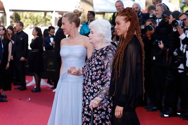 Scarlett Johansson, June Squibb and Erin Kellyman at the premiere of the feature film Vie privÃ e A Private Life at the Festival de Cannes 2025 78 Cannes International Film Festival at the Palais des Festivals Cannes, 20 05 2025 Foto:xD.xBedrosianx xFuturexImagex private_5519