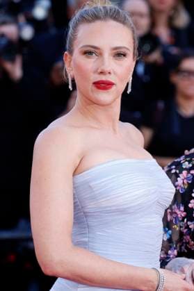 Scarlett Johansson at the premiere of the feature film Vie privÃ e A Private Life at the Festival de Cannes 2025 78 Cannes International Film Festival at the Palais des Festivals Cannes, 20 05 2025 Foto:xD.xBedrosianx xFuturexImagex private_5531
