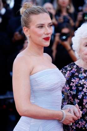 Scarlett Johansson at the premiere of the feature film Vie privÃ e A Private Life at the Festival de Cannes 2025 78 Cannes International Film Festival at the Palais des Festivals Cannes, 20 05 2025 Foto:xD.xBedrosianx xFuturexImagex private_5532