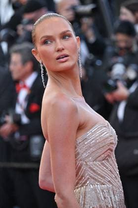 Cannes A Private Life Screening JR Romee Strijd attending the screening of A Private Life at 78th Cannes Film Festival in Cannes, France on May, 20, 2025. Photo by Julien Reynaud APS-Medias ABACAPRESS.COM Cannes France  Copyright: xReynaudxJulien APS-Medias ABACAx