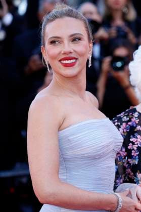 Scarlett Johansson at the premiere of the feature film Vie privÃ e A Private Life at the Festival de Cannes 2025 78 Cannes International Film Festival at the Palais des Festivals Cannes, 20 05 2025 Foto:xD.xBedrosianx xFuturexImagex private_5535
