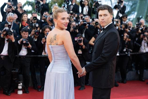 B Montée des marches du film Vie privée lors du 78ème Festival International du Film de Cannes Scarlett Johansson et son mari Colin Jost Montée des marches du film Vie privée lors du 78ème Festival International du Film de Cannes, au Palais des Festivals à Cannes Le 20 mai 2025 Olivier Borde Bestimage Red carpet for the movie A private life during the 78th Cannes International Film Festival at the Palais des Festivals in Cannes, France On may 20th 2025 Cannes France  Copyright: xOLIVIERxBORDEx xBESTIMAGExOLIVIERxBORDEx xBESTIMAGEx