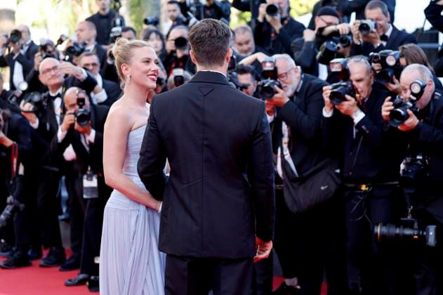 Scarlett Johansson with husband Colin Jost at the premiere of the feature film Vie privÃ e A Private Life at the Festival de Cannes 2025 78 Cannes International Film Festival at the Palais des Festivals Cannes, 20 05 2025 Foto:xD.xBedrosianx xFuturexImagex private_5540
