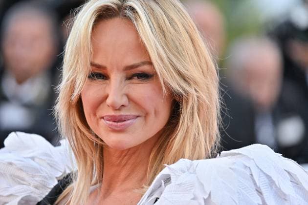 Cannes A Private Life Screening JR Adriana Karembeu attending the screening of A Private Life at 78th Cannes Film Festival in Cannes, France on May, 20, 2025. Photo by Julien Reynaud APS-Medias ABACAPRESS.COM Cannes France  Copyright: xReynaudxJulien APS-Medias ABACAx