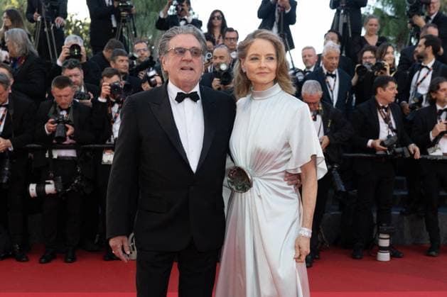 B Montée des marches du film Vie privée lors du 78ème Festival International du Film de Cannes Daniel Auteuil, Jodie Foster Montée des marches du film Vie privée lors du 78ème Festival International du Film de Cannes, au Palais des Festivals à Cannes Le 20 mai 2025 Olivier Borde Bestimage Red carpet for the movie A private life during the 78th Cannes International Film Festival at the Palais des Festivals in Cannes, France On may 20th 2025 Cannes France  Copyright: xOLIVIERxBORDEx xBESTIMAGExOLIVIERxBORDEx xBESTIMAGEx