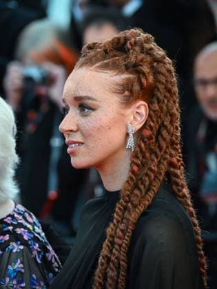Cannes, Italy: Cannes, 78th Cannes Film Festival 2025 - Evening 8 - Red Carpet of the film Vie Privee (A Private Life) In the photo: Erin Kellyman Cannes Italy  - ZUMAp169 20250520_zea_p169_995 Copyright: xSimonexComix