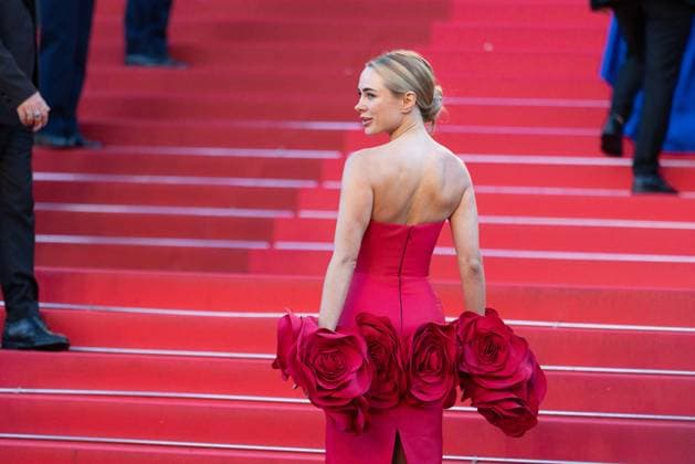 Entertainment Bilder des Tages B Montée des marches du film Vie privée lors du 78ème Festival International du Film de Cannes Kimberley Garner Montée des marches du film Vie privée lors du 78ème Festival International du Film de Cannes, au Palais des Festivals à Cannes On may 20th 2025 Olivier Borde Bestimage Red carpet for the movie A private life during the 78th Cannes International Film Festival at the Palais des Festivals in Cannes, France On may 20th 2025 Cannes France  Copyright: xOLIVIERxBORDEx xBESTIMAGExOLIVIERxBORDEx xBESTIMAGEx
