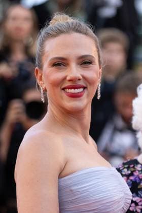 B Montée des marches du film Vie privée lors du 78ème Festival International du Film de Cannes Scarlett Johansson Montée des marches du film Vie privée lors du 78ème Festival International du Film de Cannes, au Palais des Festivals à Cannes On may 20th 2025 Olivier Borde Bestimage Red carpet for the movie A private life during the 78th Cannes International Film Festival at the Palais des Festivals in Cannes, France On may 20th 2025 Cannes France  Copyright: xOLIVIERxBORDEx xBESTIMAGExOLIVIERxBORDEx xBESTIMAGEx