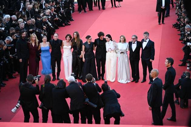 78eme Festival International du Film de Cannes Montée des marches du film Vie Privée 78th International Cannes Film Festival Red carpet for Vie Privée film 444801 2025 05 20 France Efira, Virginie Guillemin, Sophie Jacob, Irene Berest, Anne Zlotowski, Rebecca Lacoste, Vincent Auteuil, Daniel Foster, Jodie  Copyright: xSergexArnalx xStarfacex STAR_444801_038