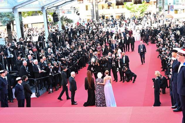 78eme Festival International du Film de Cannes Montée des marches du film Vie Privée 78th International Cannes Film Festival Red carpet for Vie Privée movie 444801 2025 05 20 France Squibb, June Johansson, Scarlett Kellyman, Erin Frémaux, Thierry  Copyright: xSergexArnalx xStarfacex STAR_444801_055
