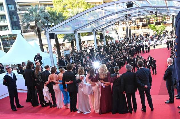 78eme Festival International du Film de Cannes Montée des marches du film Vie Privée 78th International Cannes Film Festival Red carpet for Vie Privée movie 444801 2025 05 20 France Zlotowski, Rebecca Efira, Virginie Foster, Jodie Auteuil, Daniel Jacob, Irene Guillemin, Sophie Lacoste, Vincent  Copyright: xSergexArnalx xStarfacex STAR_444801_060