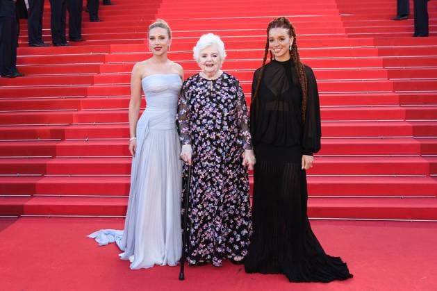 Cannes Vie Privee Premiere AM June Squibb, Scarlett Johansson and Erin Kellyman attending the Vie Privee Premiere in Cannes, France on May 20, 2025 as part of the 78th Cannes Film Festival. Photo by Aurore Marechal ABACAPRESS.COM Cannes France  Copyright: xMarechalxAurore ABACAx