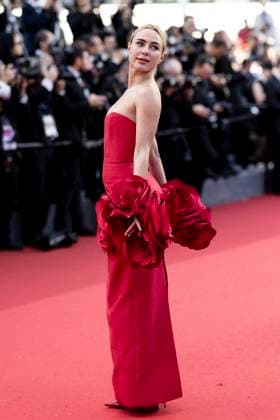 Montée des marches du film Vie privée lors du 78ème Festival International du Film de Cannes Kimberley Garner Montée des marches du film Vie privée lors du 78ème Festival International du Film de Cannes, au Palais des Festivals à Cannes On may 20th 2025 Jacovides Moreau Bestimage Red carpet for the movie A private life during the 78th Cannes International Film Festival at the Palais des Festivals in Cannes, France On may 20th 2025 Cannes France  Copyright: xJACOVIDES-MOREAUx xBESTIMAGExJACOVIDES-MOREAUx xBESTIMAGEx